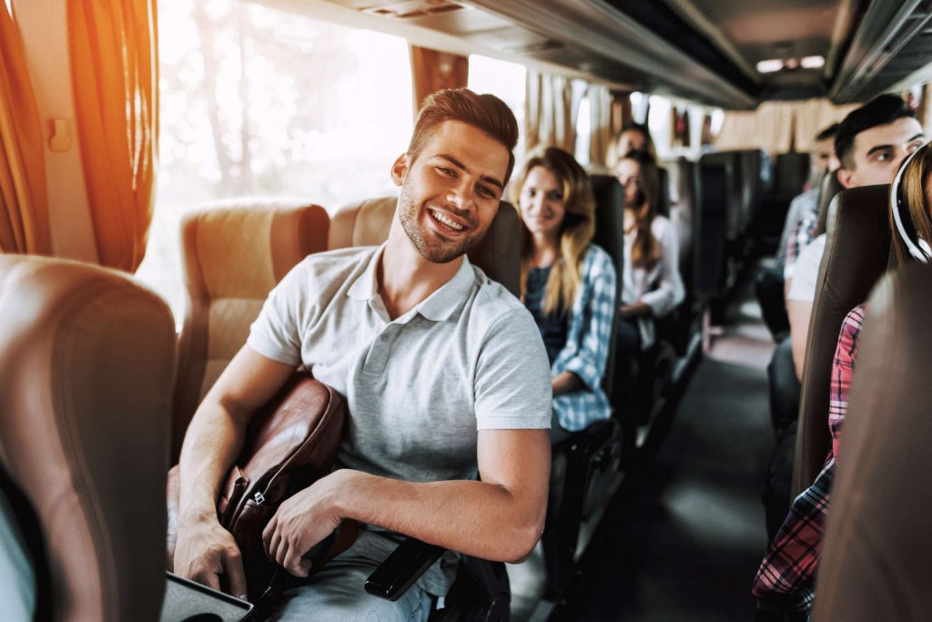 Reisebus mieten und flexibel reisen